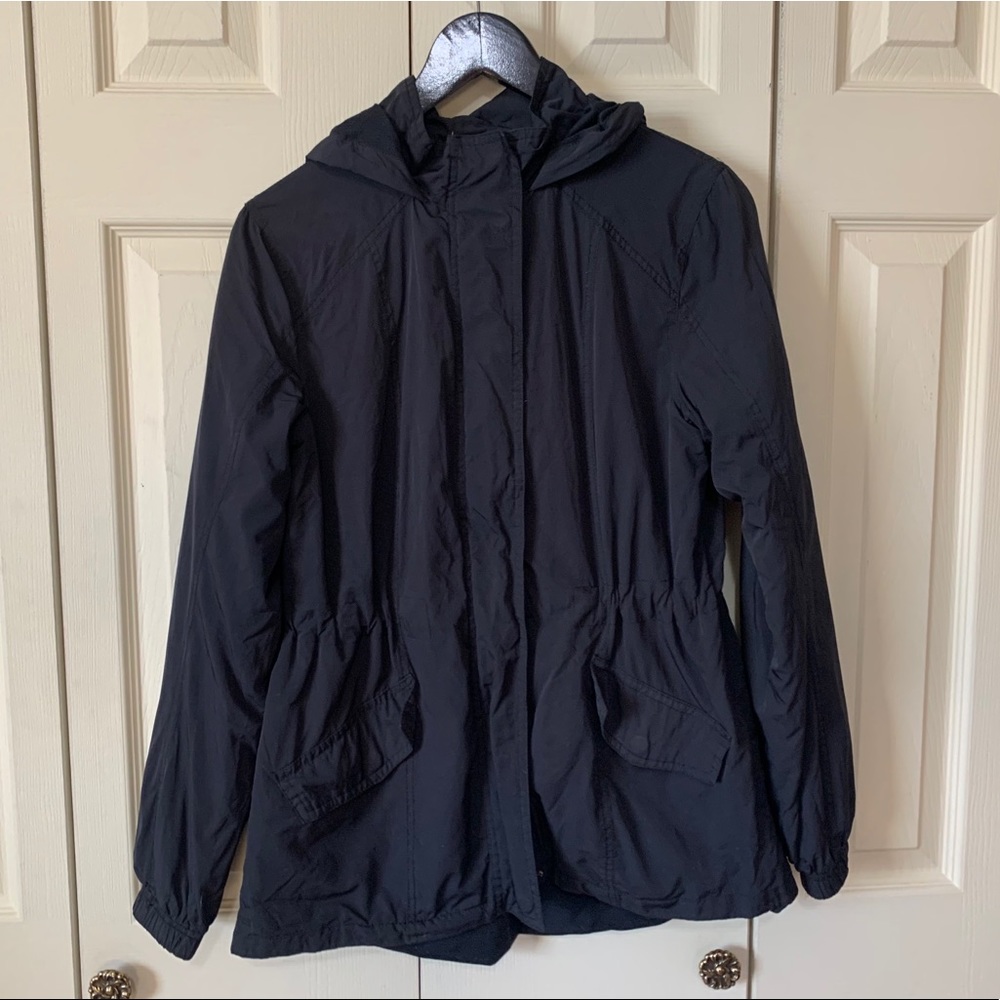 Light windbreaker jacket